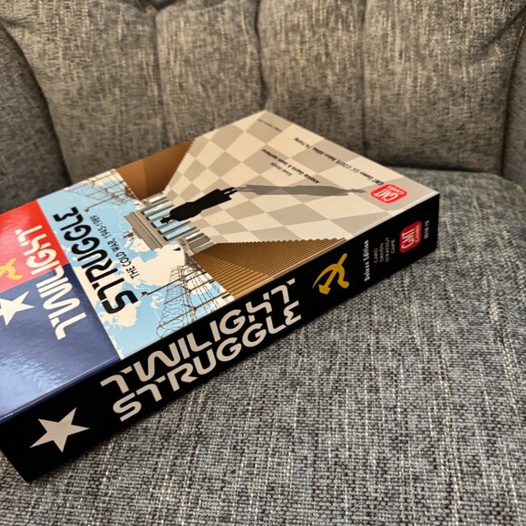 Twilight Struggle (open, unpunched) GMT Games GMT0510-19 - Picture 5 of 15